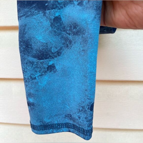 Nualime Power leggings,blue base;sculpting performance knit fabric,compressiveXS - Picture 4 of 7